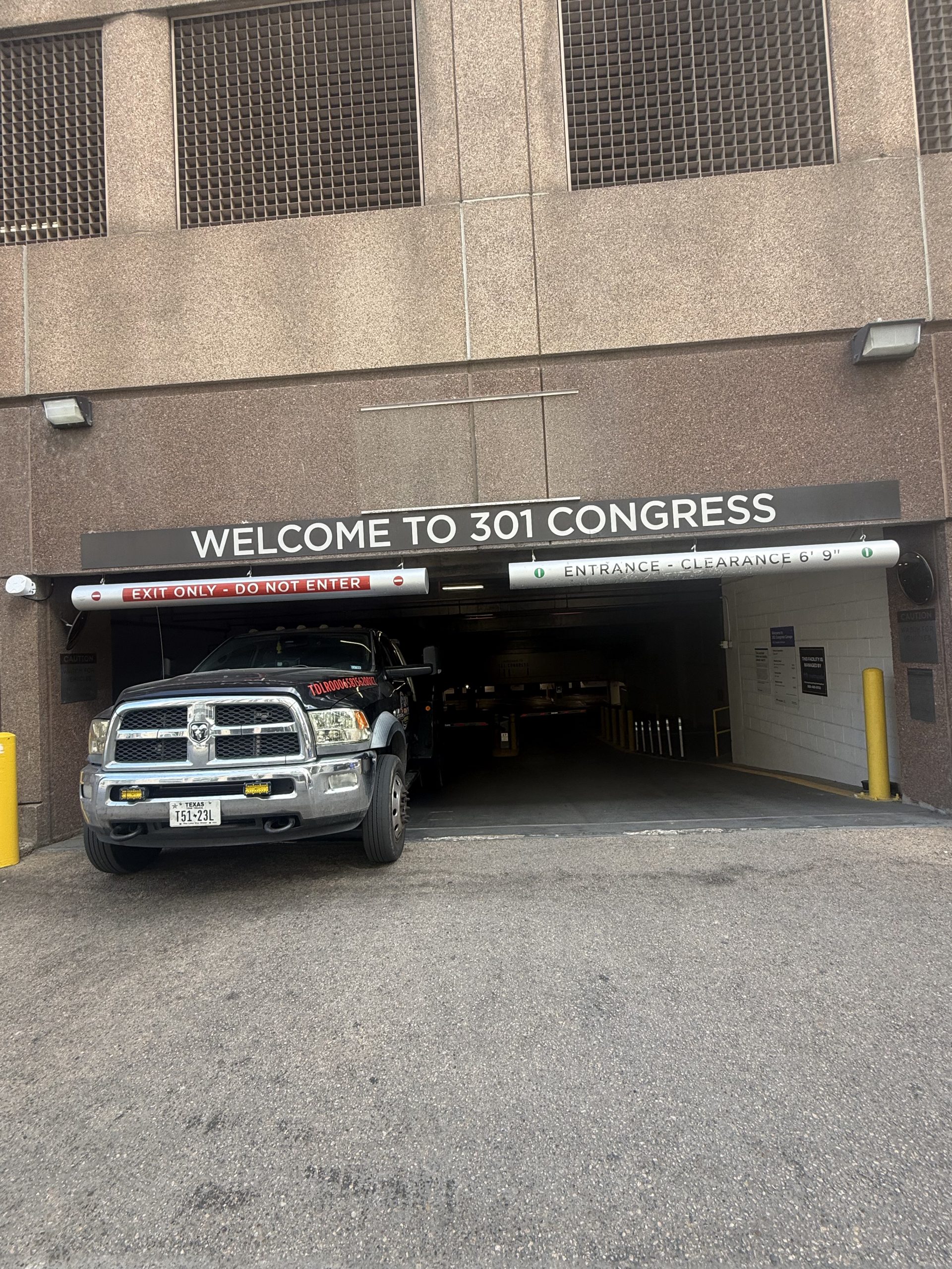 Parking Garage Towing Austin, Texas