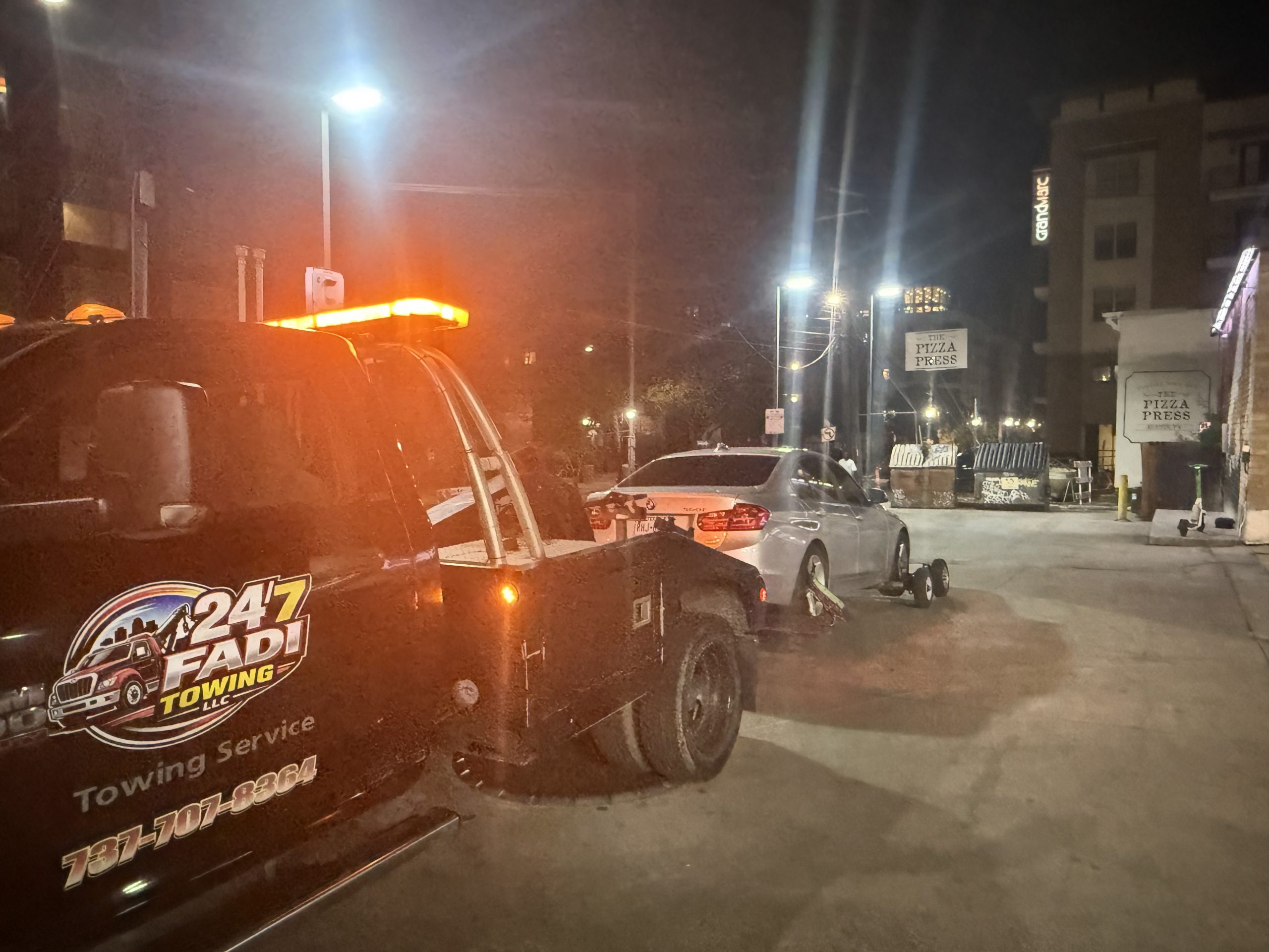 Emergency towing Austin, TX